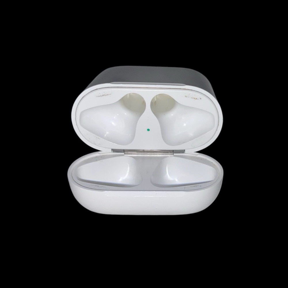 Apple Lightning Charging Case (A1602) - Genuine. Good condition & Working order - Picture 3 of 9